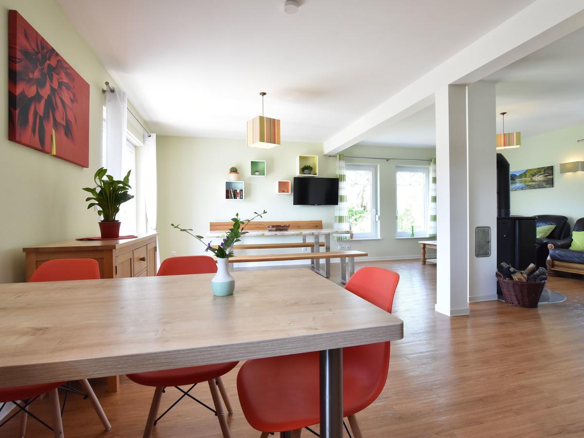 Spacious Holiday Home In Hornstorf With Trampoline ภายนอก รูปภาพ